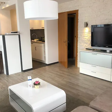 Gaestehaus Aurikel 10 דירה